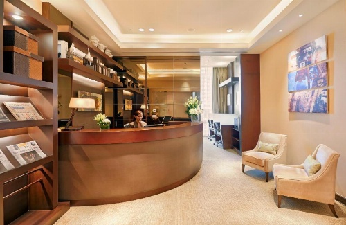 Fairmont Makati image 41